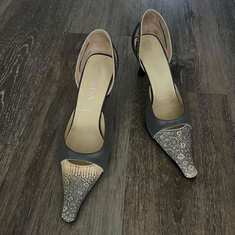 Beautiful pair of Prada kitten heels; EUC. Size 37/7.